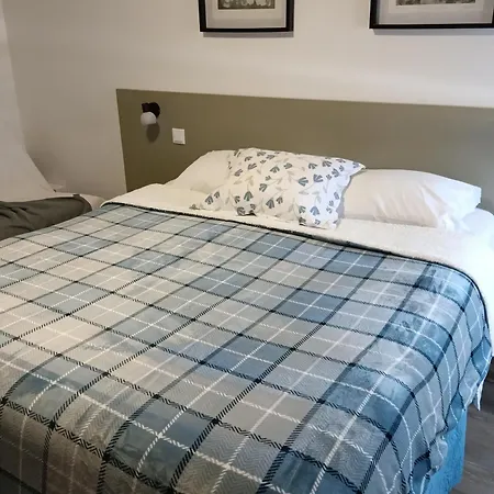 Ria View Pensión 3*